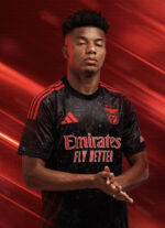 Benfica Away Jersey 2024/2025 - Imagem 3
