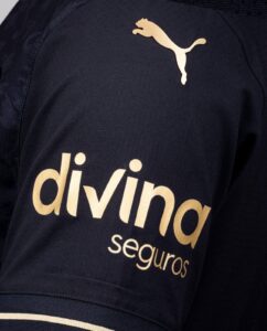 Valencia Away Jersey 2024/2025 - Imagem 4