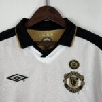 100th Anniversary Manchester United Retro Jersey home 2001/02 - Long Sleeve - Imagem 2