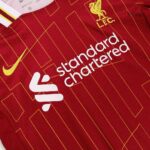 Kids Liverpool Home Kit 2024/2025 - Red - Imagem 7