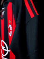 AC Milan Retro Home Jersey 2002/2003 - Imagem 10