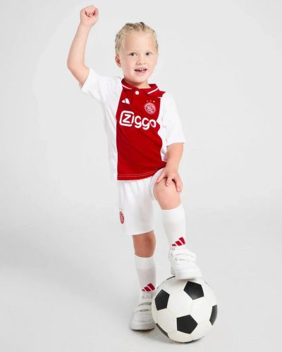 Ajax2024_25Home_d96cf534-371b-45e0-a2d7-7d43666a956c
